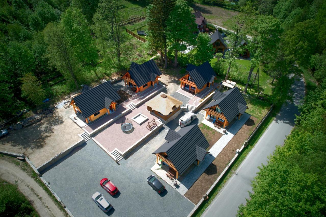 Karkonoskie Chaty ชกลาร์สกา ปอเรมบา ภายนอก รูปภาพ